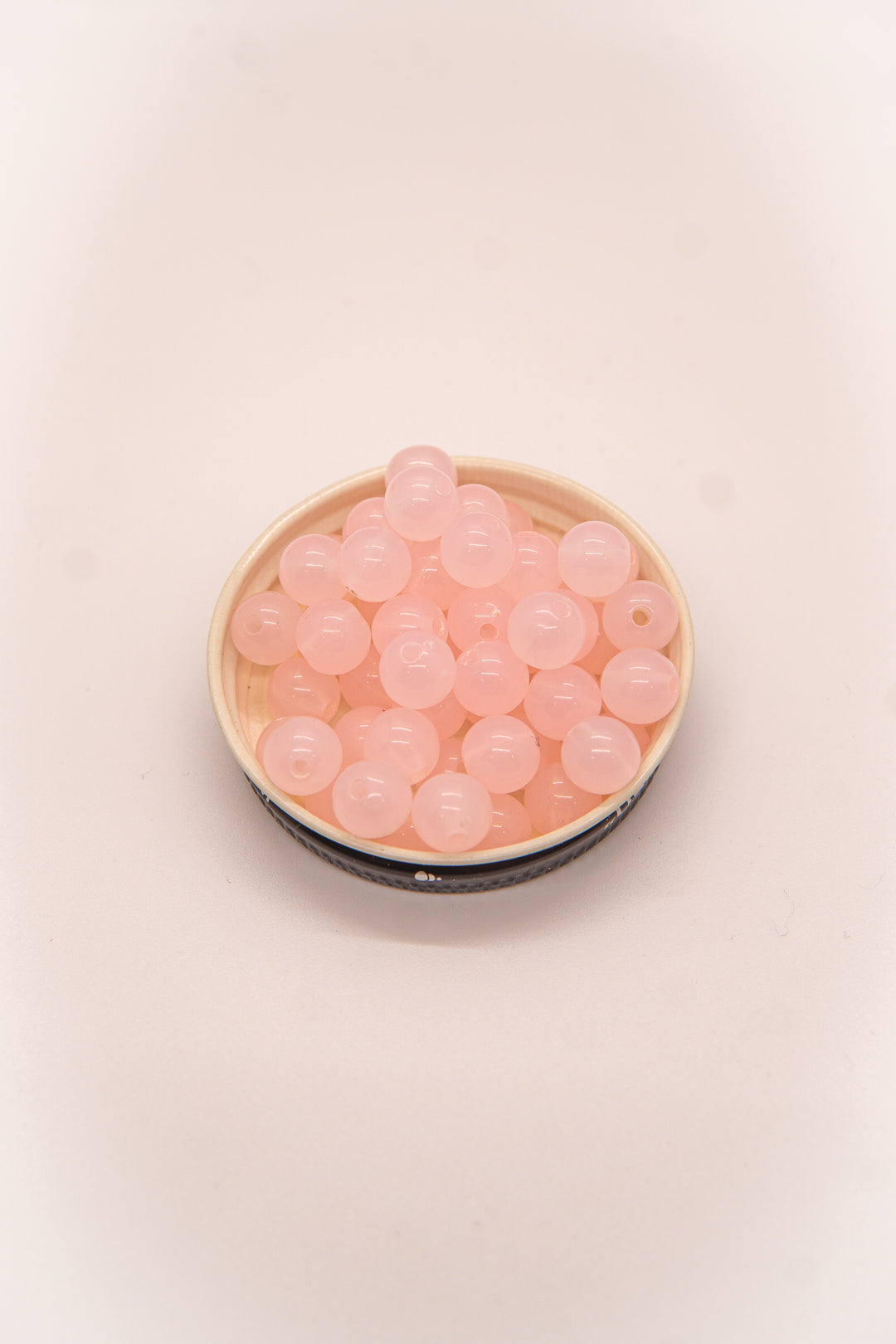 ACRYLIC - BLUSH 8MM