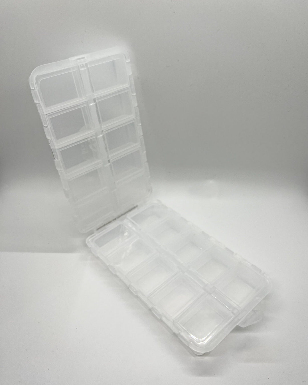 DOUBLE SIDED TACKLE BOX